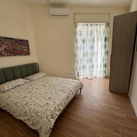 La Dimora Di Cinzia Lägenhet Neapel Exteriör bild